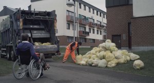 image HDEF_POUBELLE.jpg (0.7MB)